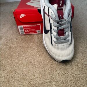 Nike White and Burgundy Athletic Shoes
